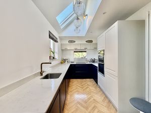 Photo 6- click for photo gallery